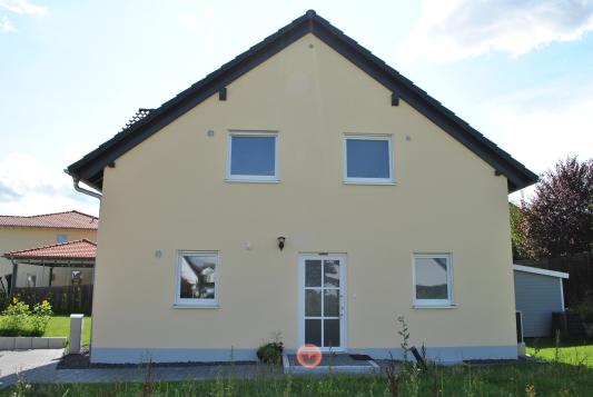 Massivhaus_Ost_01