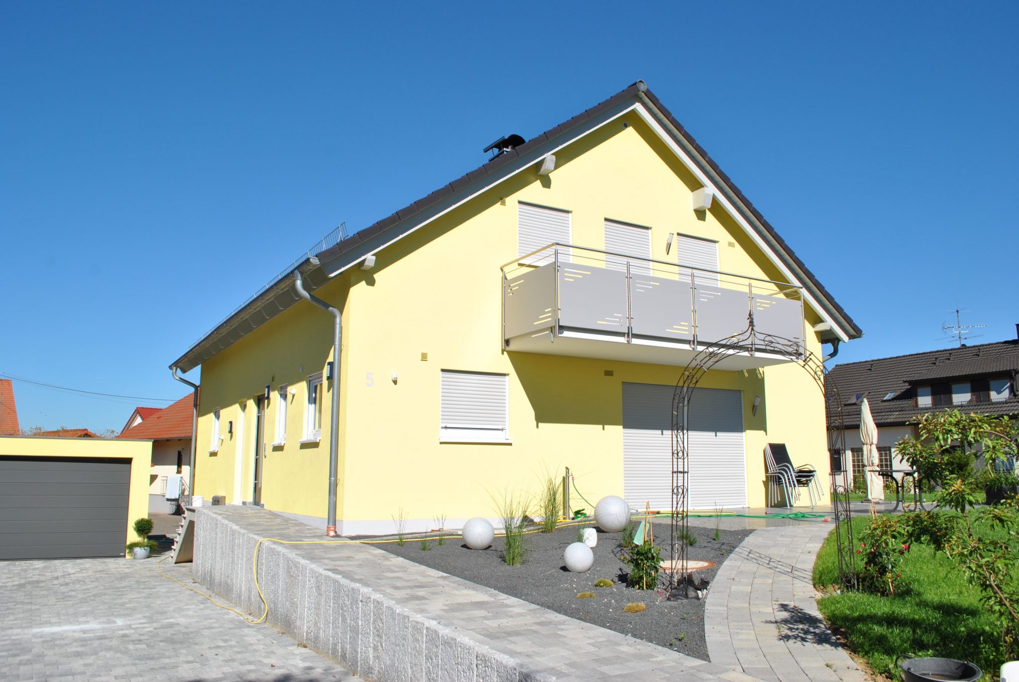 West_01